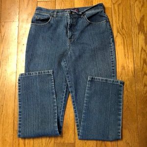 😘Gloria Vanderbilt Amanda style jeans.